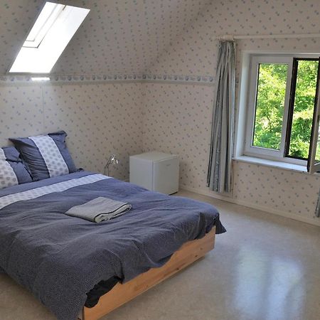 Suite Familiale Avec 2 Chambres Dans Une Villa - Quartier Vert Et Boise - 5 Kms De Namur Eksteriør billede